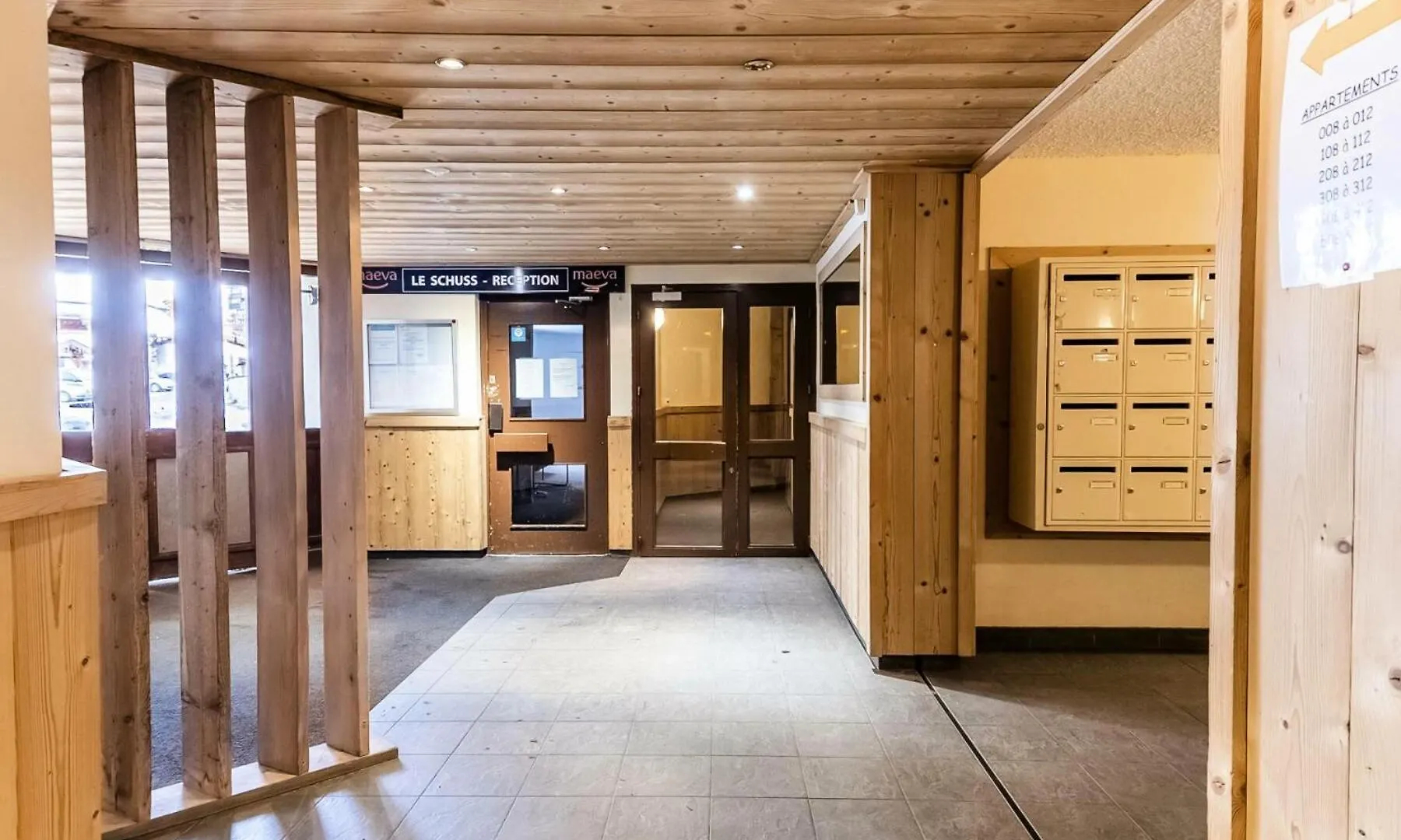 Residence Schuss - Val Thorens Location: Appartement Renove Avec Chambre Et Cabine, Proche Des Pistes Mae-9028 Apartmán